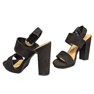Apt. 9 Black faux suede "Defined Comfort" 4 1/2" block heels. NWOT/ BOX